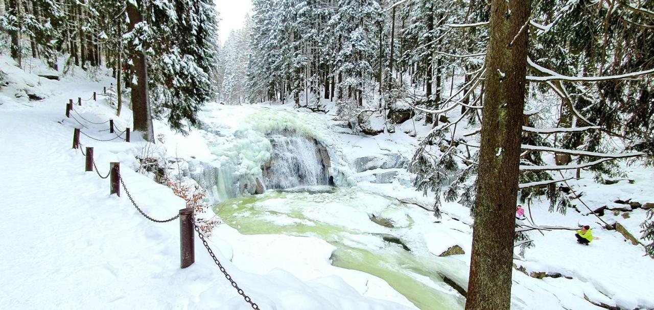 Pension Vinkl Harrachov Esterno foto