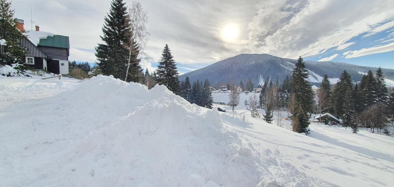 Pension Vinkl Harrachov Esterno foto