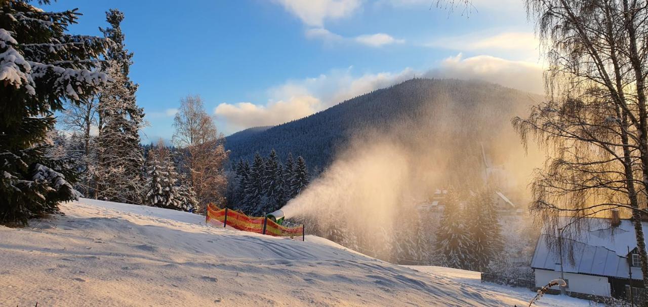 Pension Vinkl Harrachov Esterno foto
