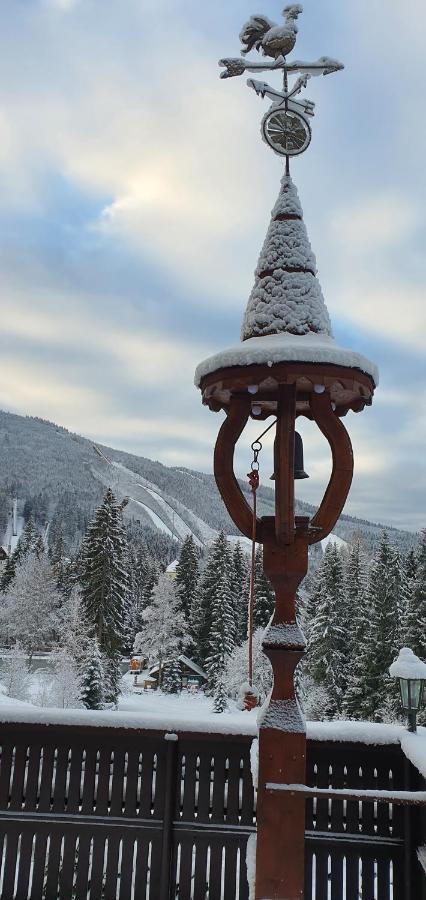 Pension Vinkl Harrachov Esterno foto